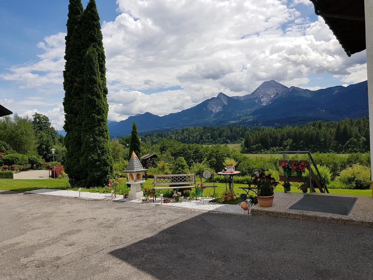 Ferienwohnungen Pirker Drobollach am Faakersee Luaran gambar